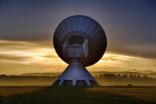 portable satellite uplink field